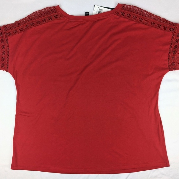 (NWT) Lauren Ralph Lauren Women's Red V-Neck Lace/Crochet Top Plus Size 2X - Picture 9 of 12